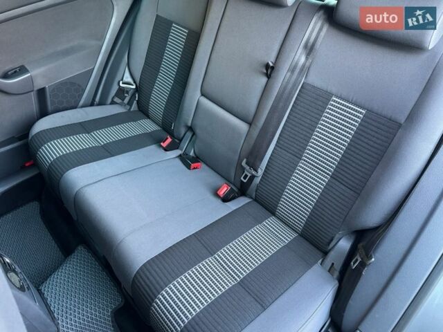 Сірий Фольксваген Golf Plus, об'ємом двигуна 1.9 л та пробігом 242 тис. км за 6799 $, фото 26 на Automoto.ua