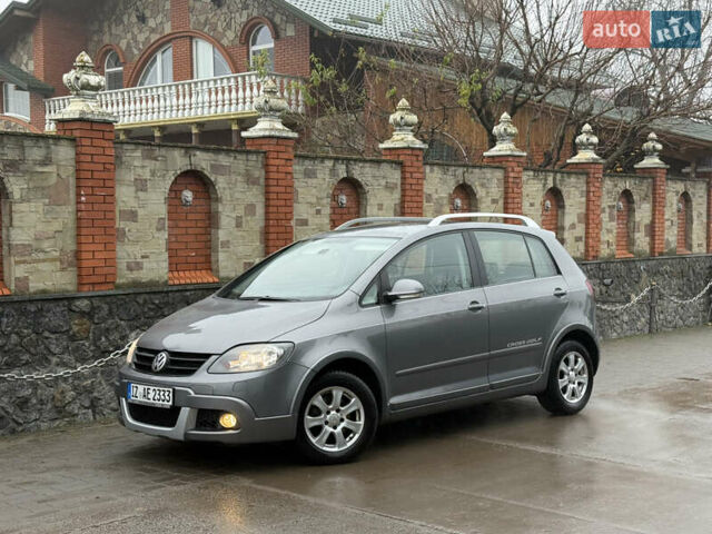 Серый Фольксваген Гольф Плюс, объемом двигателя 1.6 л и пробегом 225 тыс. км за 7399 $, фото 15 на Automoto.ua
