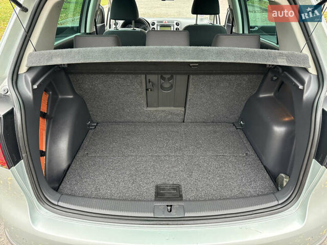 Сірий Фольксваген Golf Plus, об'ємом двигуна 1.4 л та пробігом 213 тис. км за 6900 $, фото 10 на Automoto.ua