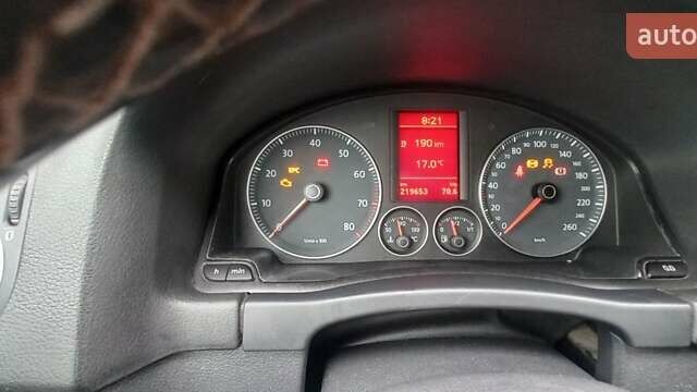 Фольксваген Гольф Плюс 2008 в Луцке на Automoto.ua Серый Фольксваген Гольф Плюс, объемом двигателя 1.39 л и пробегом 219 тыс. км за 5800 $, фото 10 на Automoto.ua