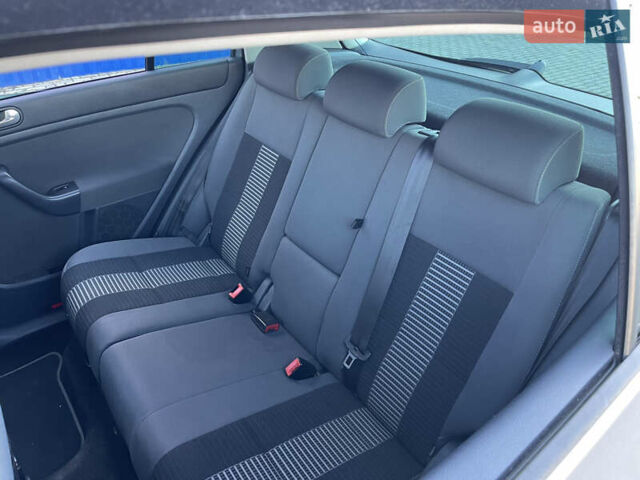 Серый Фольксваген Гольф Плюс, объемом двигателя 1.4 л и пробегом 174 тыс. км за 6150 $, фото 16 на Automoto.ua