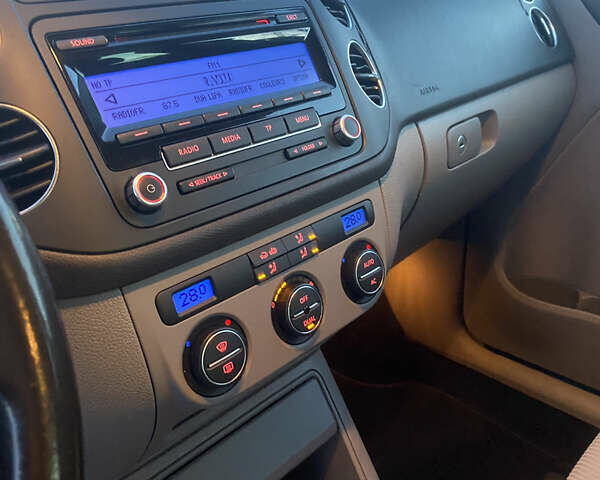 Сірий Фольксваген Golf Plus, об'ємом двигуна 1.4 л та пробігом 217 тис. км за 6200 $, фото 24 на Automoto.ua