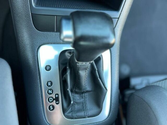 Сірий Фольксваген Golf Plus, об'ємом двигуна 1.4 л та пробігом 137 тис. км за 7950 $, фото 22 на Automoto.ua