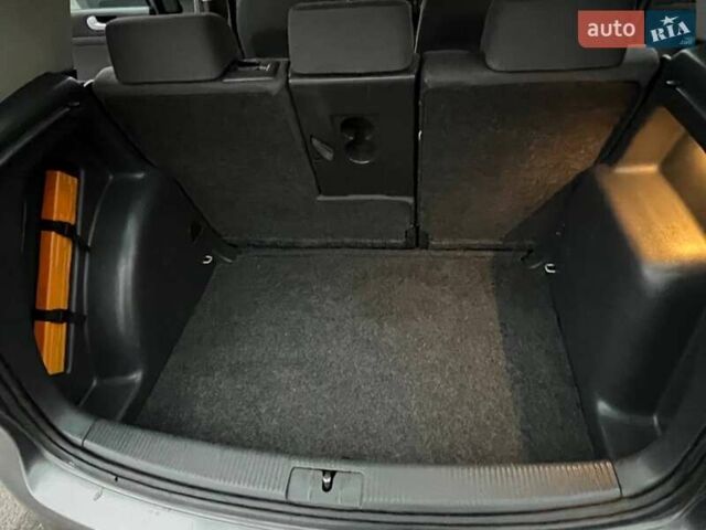 Серый Фольксваген Гольф Плюс, объемом двигателя 0 л и пробегом 187 тыс. км за 5999 $, фото 46 на Automoto.ua