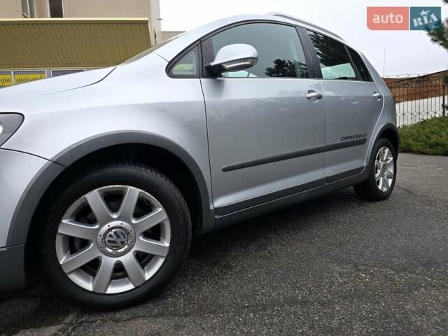 Серый Фольксваген Гольф Плюс, объемом двигателя 1.4 л и пробегом 121 тыс. км за 7400 $, фото 14 на Automoto.ua