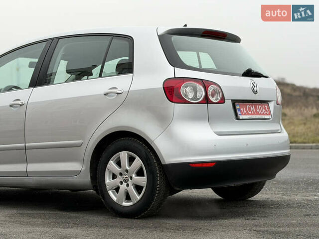 Сірий Фольксваген Golf Plus, об'ємом двигуна 1.6 л та пробігом 219 тис. км за 6499 $, фото 14 на Automoto.ua