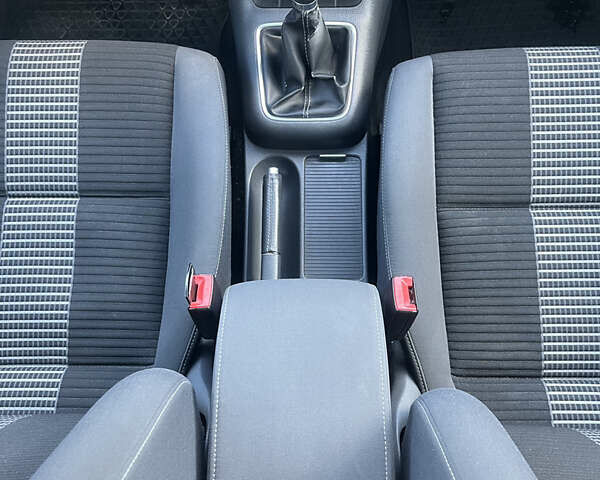 Фольксваген Гольф Плюс 2008 в Черкассах на Automoto.ua Серый Фольксваген Гольф Плюс, объемом двигателя 1.4 л и пробегом 238 тыс. км за 6599 $, фото 48 на Automoto.ua