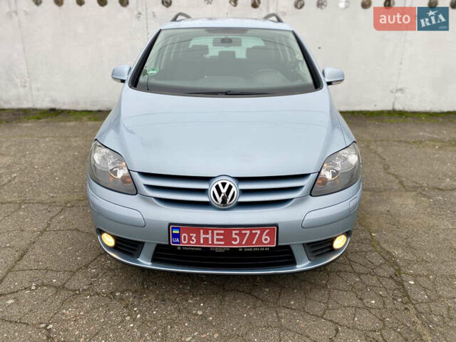 Серый Фольксваген Гольф Плюс, объемом двигателя 1.4 л и пробегом 199 тыс. км за 7500 $, фото 6 на Automoto.ua
