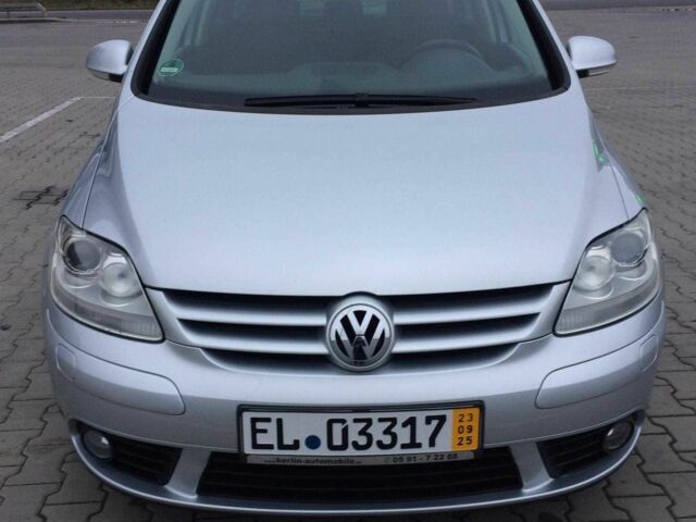 Серый Фольксваген Гольф Плюс, объемом двигателя 1.4 л и пробегом 195 тыс. км за 6800 $, фото 1 на Automoto.ua