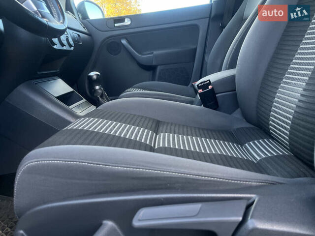 Фольксваген Гольф Плюс 2008 в Черкассах на Automoto.ua Серый Фольксваген Гольф Плюс, объемом двигателя 1.4 л и пробегом 238 тыс. км за 6599 $, фото 38 на Automoto.ua