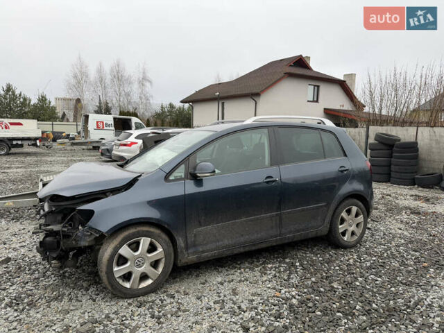 Сірий Фольксваген Golf Plus, об'ємом двигуна 1.4 л та пробігом 220 тис. км за 2500 $, фото 1 на Automoto.ua