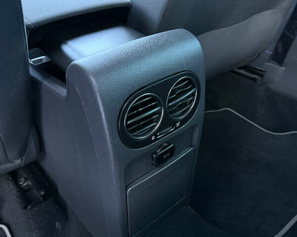 Серый Фольксваген Гольф Плюс, объемом двигателя 1.4 л и пробегом 152 тыс. км за 6700 $, фото 50 на Automoto.ua