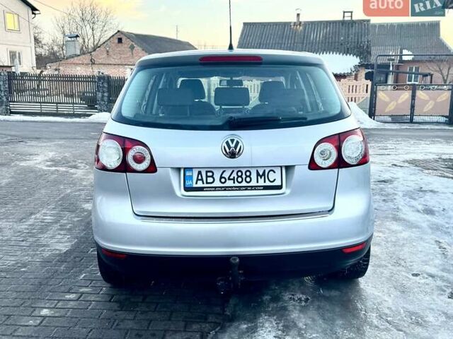 Серый Фольксваген Гольф Плюс, объемом двигателя 1.4 л и пробегом 188 тыс. км за 5950 $, фото 3 на Automoto.ua