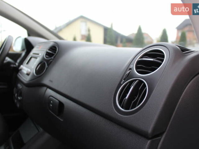 Фольксваген Гольф Плюс 2008 в Трускавце на Automoto.ua Серый Фольксваген Гольф Плюс, объемом двигателя 1.6 л и пробегом 195 тыс. км за 6790 $, фото 97 на Automoto.ua