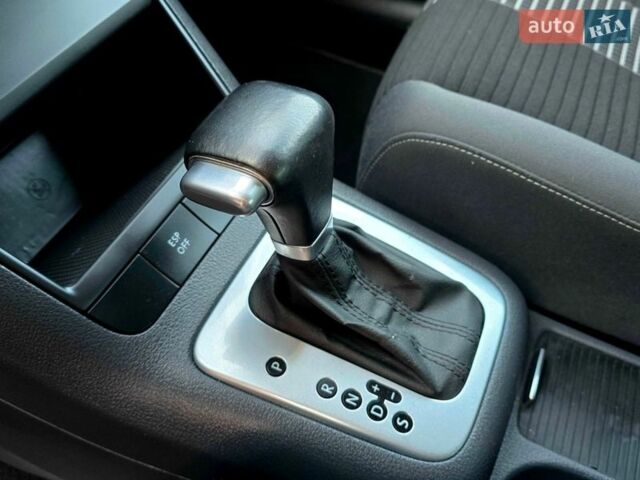 Сірий Фольксваген Golf Plus, об'ємом двигуна 1.6 л та пробігом 191 тис. км за 8799 $, фото 52 на Automoto.ua
