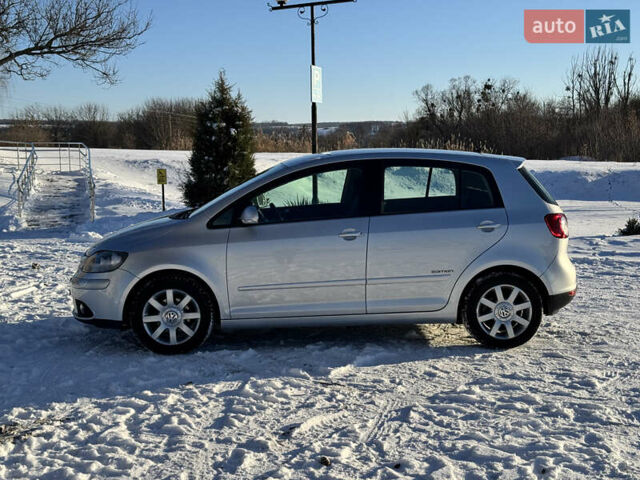 Серый Фольксваген Гольф Плюс, объемом двигателя 1.6 л и пробегом 127 тыс. км за 6950 $, фото 49 на Automoto.ua