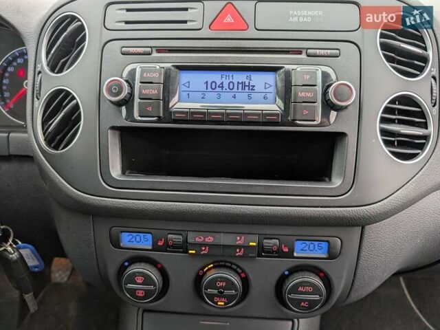 Серый Фольксваген Гольф Плюс, объемом двигателя 1.6 л и пробегом 159 тыс. км за 6950 $, фото 44 на Automoto.ua