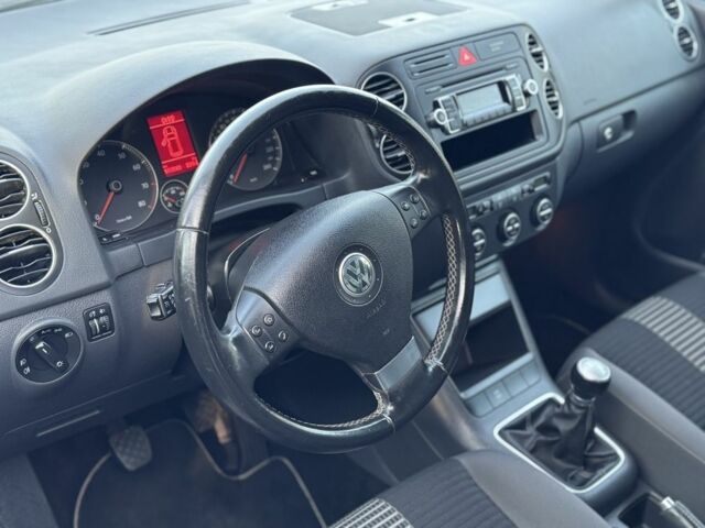 Сірий Фольксваген Golf Plus, об'ємом двигуна 0 л та пробігом 166 тис. км за 5800 $, фото 21 на Automoto.ua