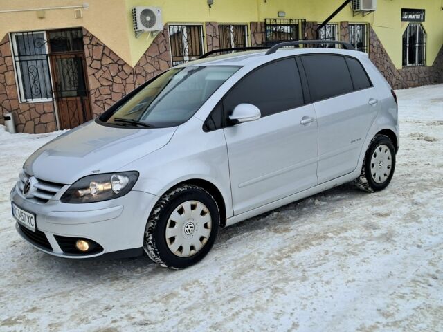 Серый Фольксваген Гольф Плюс, объемом двигателя 1.6 л и пробегом 192 тыс. км за 6200 $, фото 7 на Automoto.ua