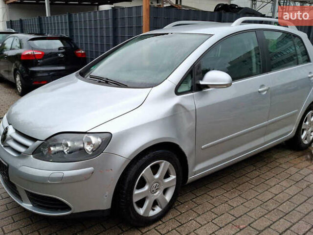 Серый Фольксваген Гольф Плюс, объемом двигателя 0 л и пробегом 190 тыс. км за 5999 $, фото 2 на Automoto.ua