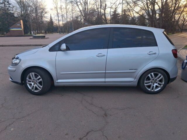 Сірий Фольксваген Golf Plus, об'ємом двигуна 1.4 л та пробігом 196 тис. км за 7200 $, фото 2 на Automoto.ua
