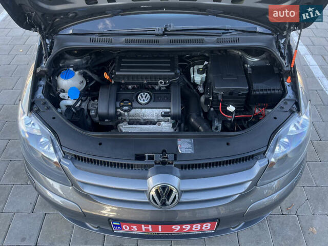 Фольксваген Гольф Плюс 2008 в Черкассах на Automoto.ua Серый Фольксваген Гольф Плюс, объемом двигателя 1.4 л и пробегом 238 тыс. км за 6599 $, фото 91 на Automoto.ua