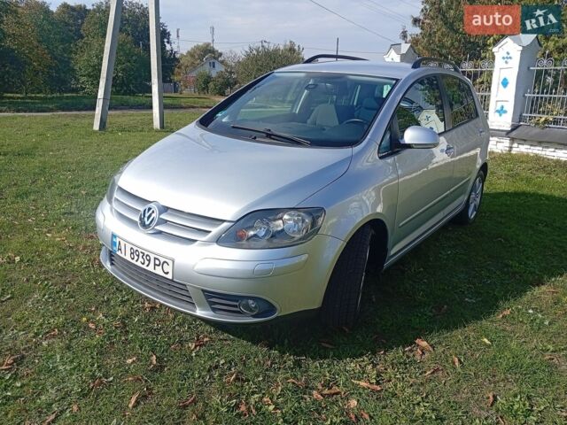 Сірий Фольксваген Golf Plus, об'ємом двигуна 1.4 л та пробігом 184 тис. км за 5950 $, фото 1 на Automoto.ua