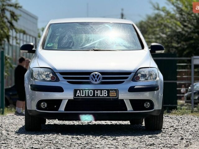 Сірий Фольксваген Golf Plus, об'ємом двигуна 1.6 л та пробігом 250 тис. км за 6900 $, фото 3 на Automoto.ua