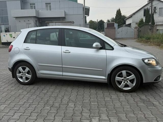 Сірий Фольксваген Golf Plus, об'ємом двигуна 0 л та пробігом 249 тис. км за 6499 $, фото 4 на Automoto.ua