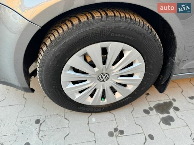 Сірий Фольксваген Golf Plus, об'ємом двигуна 1.9 л та пробігом 242 тис. км за 6799 $, фото 9 на Automoto.ua