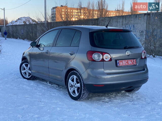 Сірий Фольксваген Golf Plus, об'ємом двигуна 1.4 л та пробігом 217 тис. км за 6200 $, фото 10 на Automoto.ua