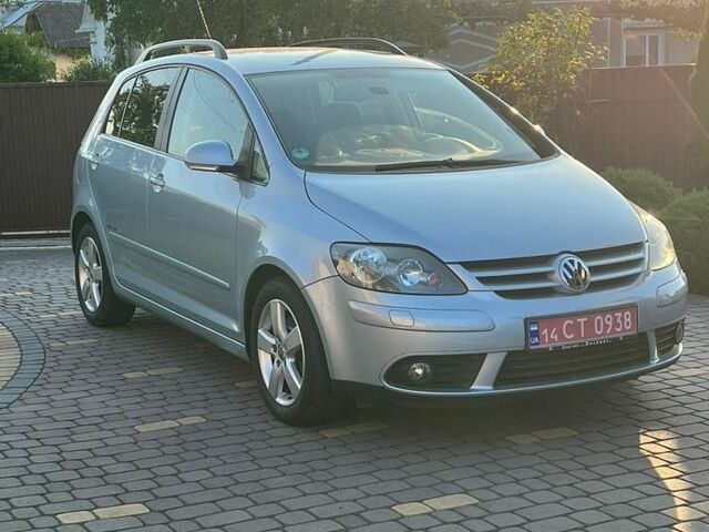 Сірий Фольксваген Golf Plus, об'ємом двигуна 1.4 л та пробігом 174 тис. км за 6550 $, фото 3 на Automoto.ua