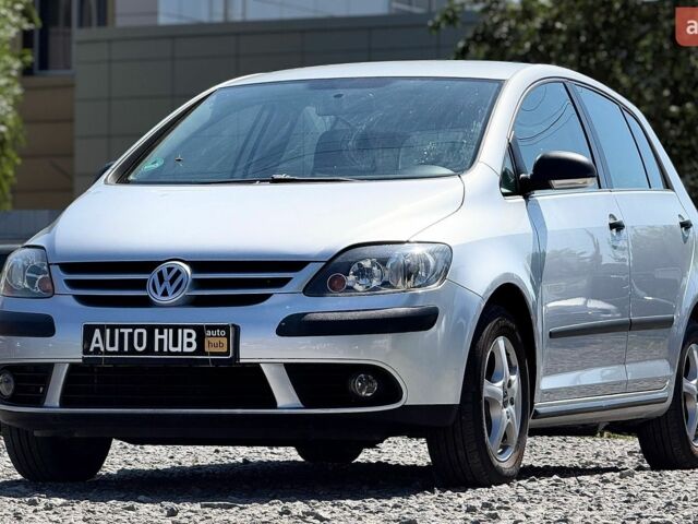 Сірий Фольксваген Golf Plus, об'ємом двигуна 1.6 л та пробігом 250 тис. км за 6900 $, фото 5 на Automoto.ua