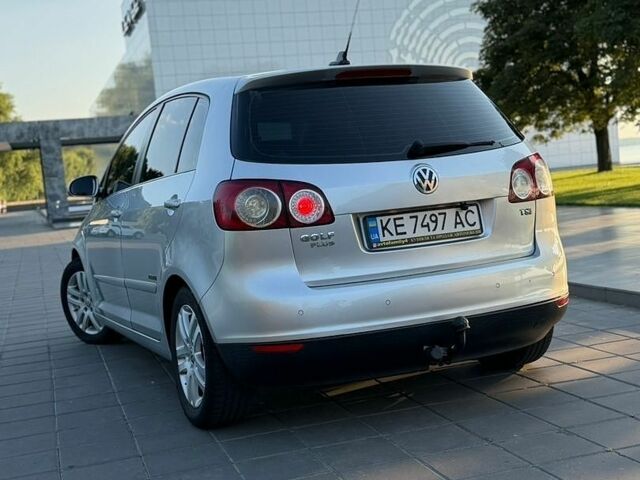 Сірий Фольксваген Golf Plus, об'ємом двигуна 1.39 л та пробігом 230 тис. км за 6200 $, фото 3 на Automoto.ua