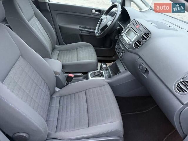 Серый Фольксваген Гольф Плюс, объемом двигателя 1.6 л и пробегом 189 тыс. км за 8400 $, фото 36 на Automoto.ua