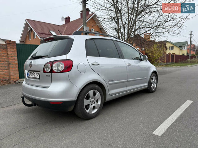 Серый Фольксваген Гольф Плюс, объемом двигателя 1.9 л и пробегом 230 тыс. км за 7800 $, фото 4 на Automoto.ua