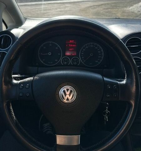 Серый Фольксваген Гольф Плюс, объемом двигателя 1.9 л и пробегом 240 тыс. км за 7200 $, фото 15 на Automoto.ua