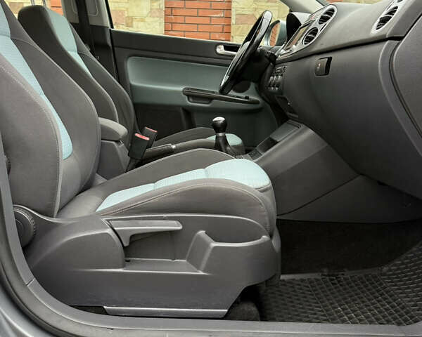 Серый Фольксваген Гольф Плюс, объемом двигателя 1.6 л и пробегом 225 тыс. км за 7399 $, фото 35 на Automoto.ua