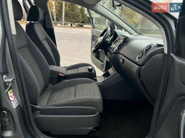 Серый Фольксваген Гольф Плюс, объемом двигателя 0 л и пробегом 187 тыс. км за 5999 $, фото 43 на Automoto.ua