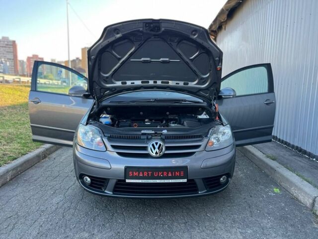 Сірий Фольксваген Golf Plus, об'ємом двигуна 1.4 л та пробігом 137 тис. км за 7950 $, фото 2 на Automoto.ua