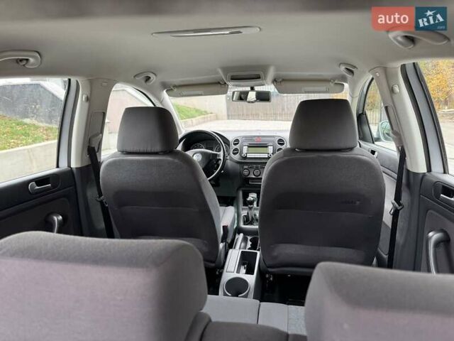 Серый Фольксваген Гольф Плюс, объемом двигателя 1.6 л и пробегом 127 тыс. км за 7550 $, фото 31 на Automoto.ua