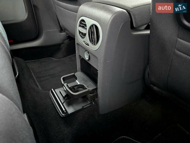 Серый Фольксваген Гольф Плюс, объемом двигателя 1.4 л и пробегом 121 тыс. км за 7400 $, фото 67 на Automoto.ua