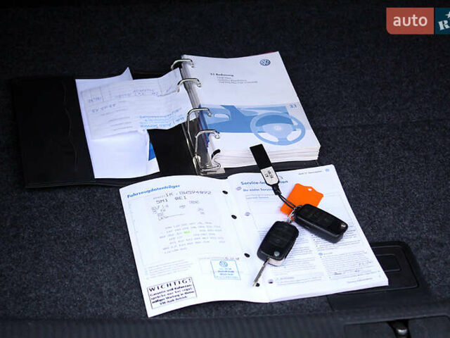 Серый Фольксваген Гольф Плюс, объемом двигателя 1.6 л и пробегом 189 тыс. км за 7800 $, фото 56 на Automoto.ua