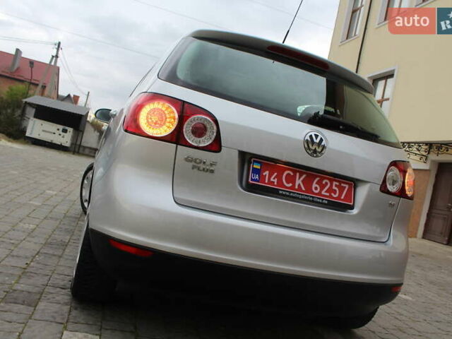 Фольксваген Гольф Плюс 2008 в Трускавце на Automoto.ua Серый Фольксваген Гольф Плюс, объемом двигателя 1.6 л и пробегом 195 тыс. км за 6790 $, фото 16 на Automoto.ua