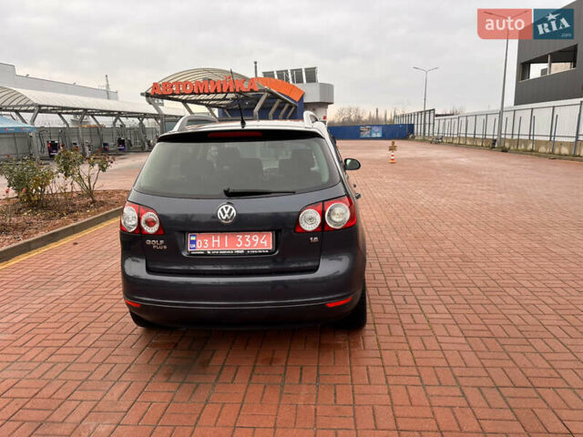 Серый Фольксваген Гольф Плюс, объемом двигателя 1.6 л и пробегом 128 тыс. км за 6700 $, фото 41 на Automoto.ua