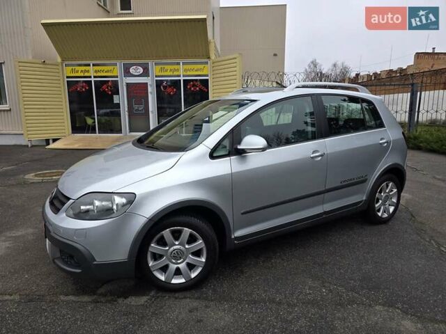 Серый Фольксваген Гольф Плюс, объемом двигателя 1.4 л и пробегом 121 тыс. км за 7400 $, фото 10 на Automoto.ua