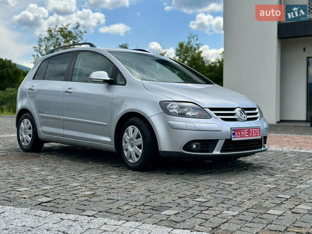 Серый Фольксваген Гольф Плюс, объемом двигателя 1.4 л и пробегом 225 тыс. км за 7550 $, фото 35 на Automoto.ua