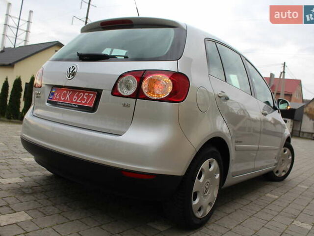 Фольксваген Гольф Плюс 2008 в Трускавце на Automoto.ua Серый Фольксваген Гольф Плюс, объемом двигателя 1.6 л и пробегом 195 тыс. км за 6790 $, фото 23 на Automoto.ua