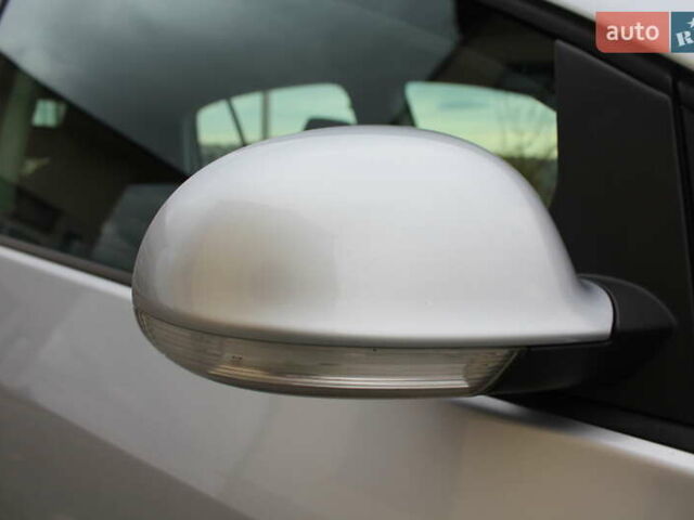 Фольксваген Гольф Плюс 2008 в Трускавце на Automoto.ua Серый Фольксваген Гольф Плюс, объемом двигателя 1.6 л и пробегом 195 тыс. км за 6790 $, фото 33 на Automoto.ua