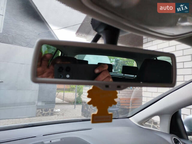 Серый Фольксваген Гольф Плюс, объемом двигателя 1.4 л и пробегом 225 тыс. км за 7550 $, фото 7 на Automoto.ua